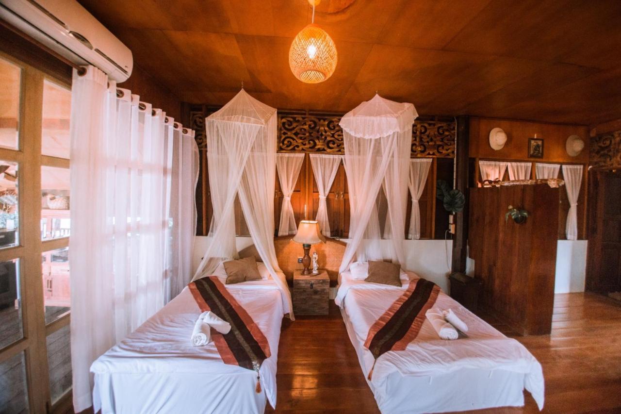 The Antique Riverside Resort Ban Pong  Εξωτερικό φωτογραφία