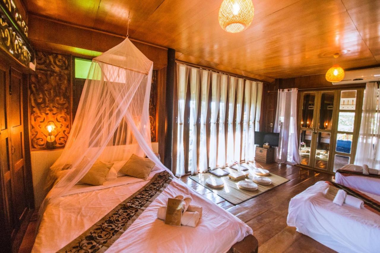 The Antique Riverside Resort Ban Pong  Εξωτερικό φωτογραφία
