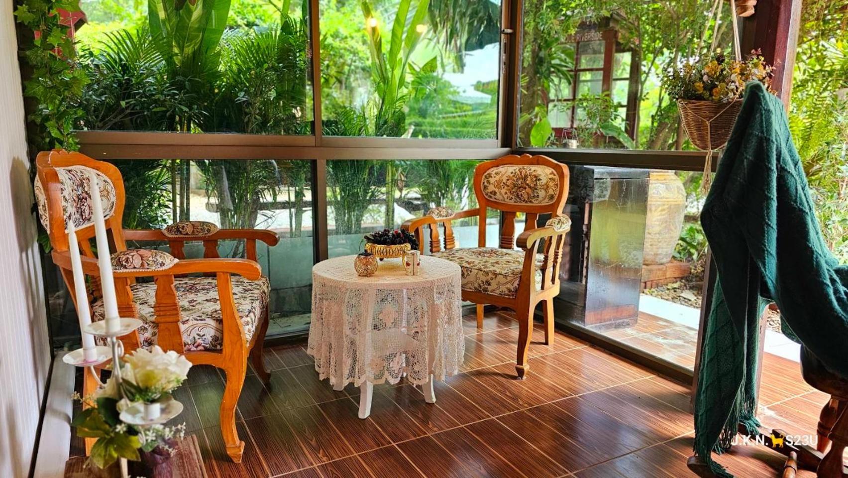 The Antique Riverside Resort Ban Pong  Εξωτερικό φωτογραφία